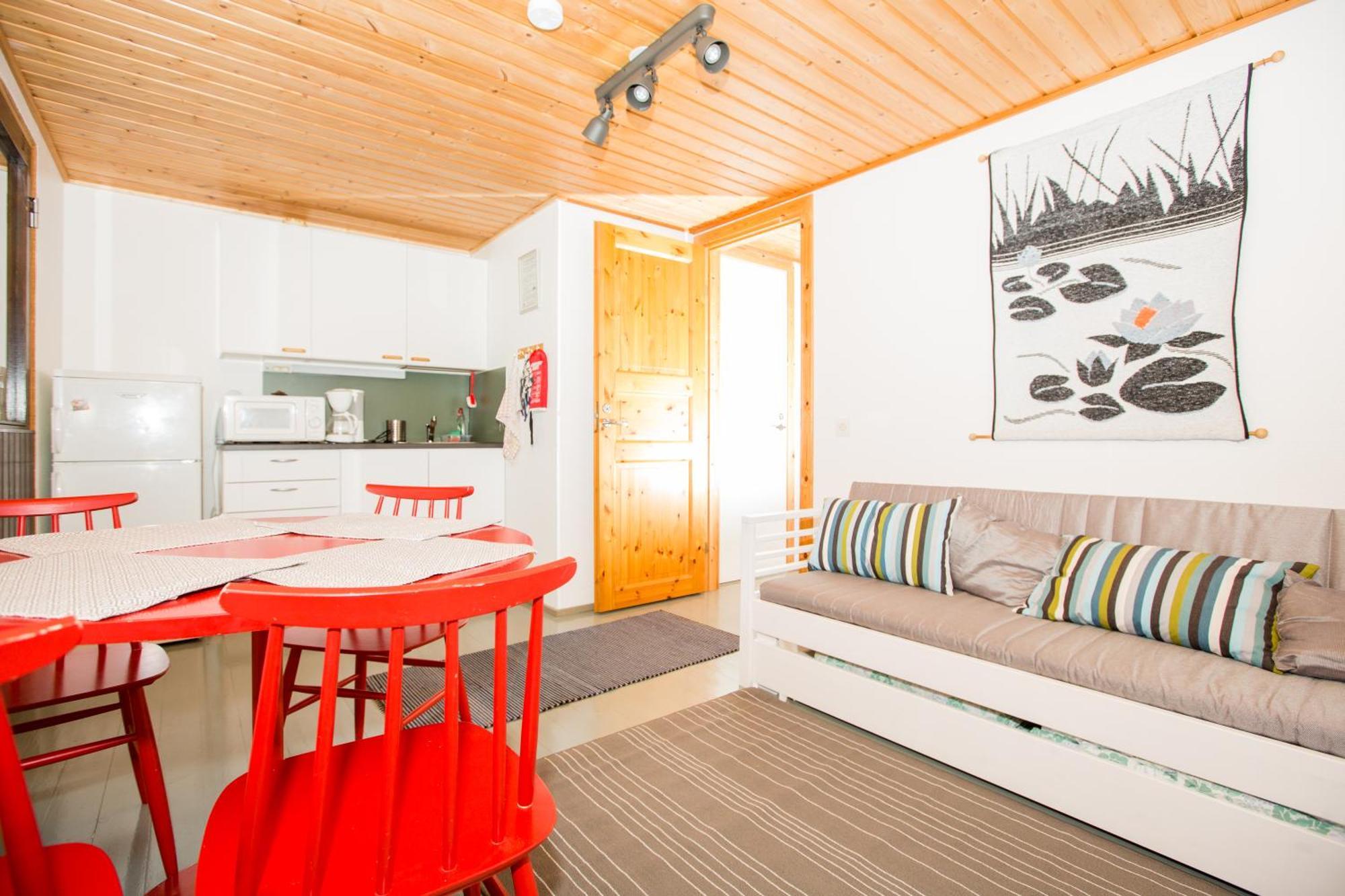 Resort Naaranlahti Punkaharju Pokoj fotografie